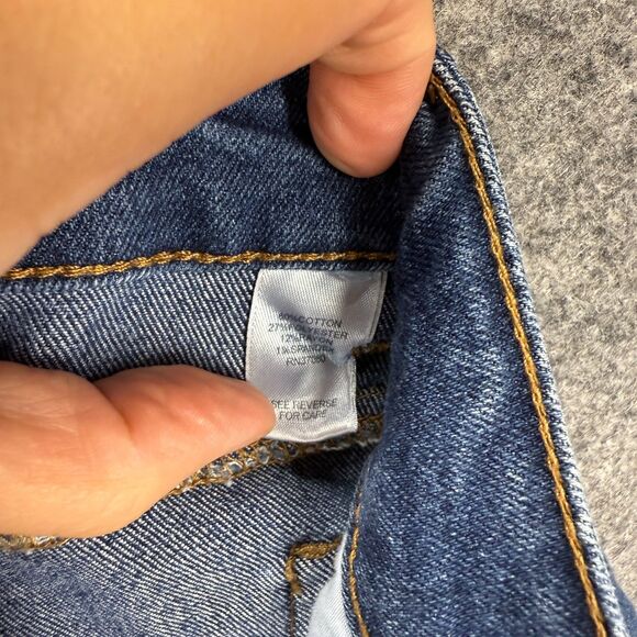 Cato Shorts Women 14 Blue Floral Embroidered Denim Dark Wash Mid Rise Chino - Picture 7 of 8